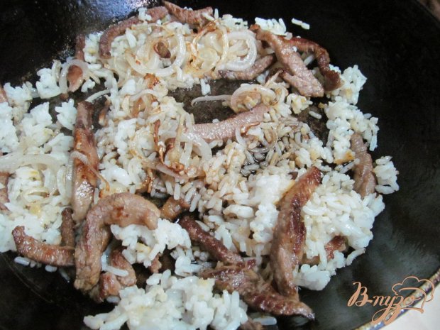 Рис с мясом в японском стиле Рис с мясом в японском стиле