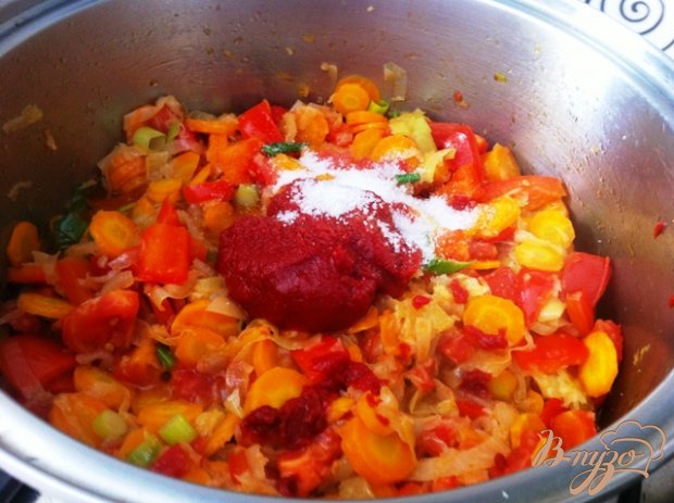 Баклажаны тушеные с овощами Баклажаны тушеные с овощами
