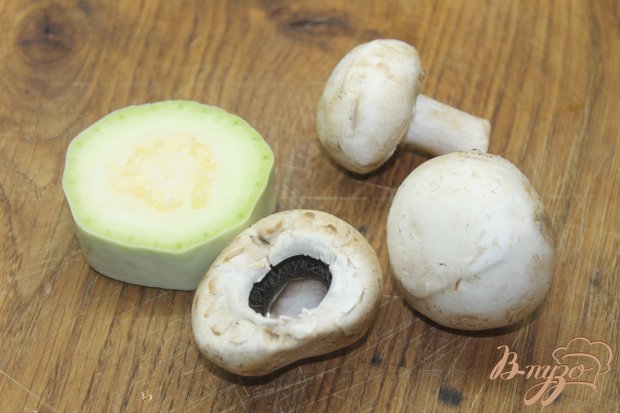 Рецепт Гречневая каша с грибами и кабачком