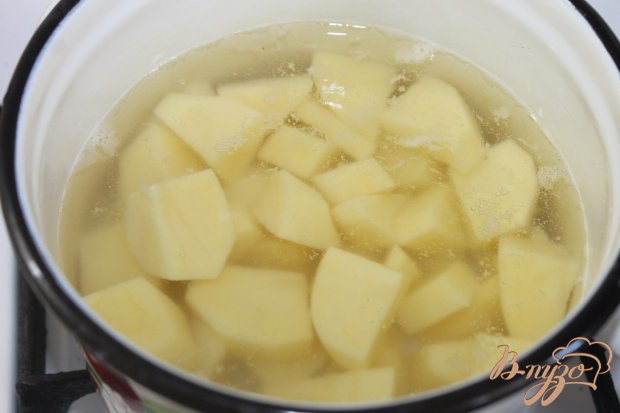Рецепт Картофельные зразы с сыром и грибным соусом