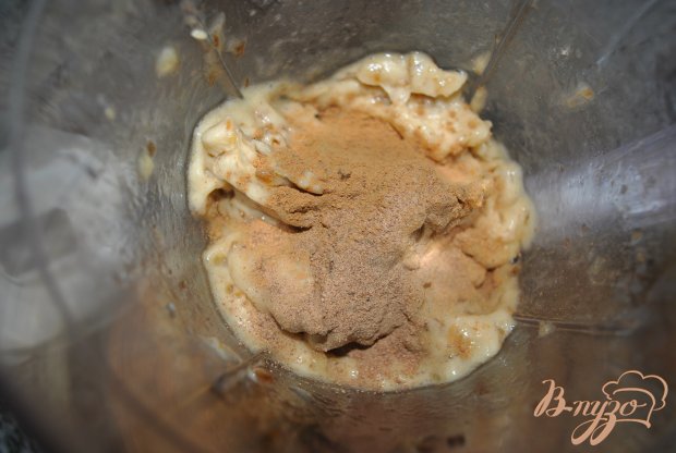 Мороженое с финиками и корицей Мороженое с финиками и корицей