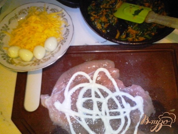 Куриный рулет со шпинатом Куриный рулет со шпинатом