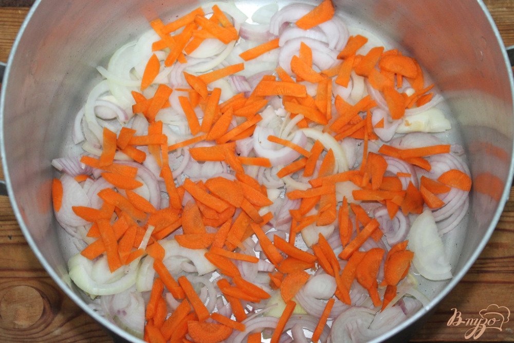 Кролик с овощами, яблоком и чесноком Кролик с овощами, яблоком и чесноком