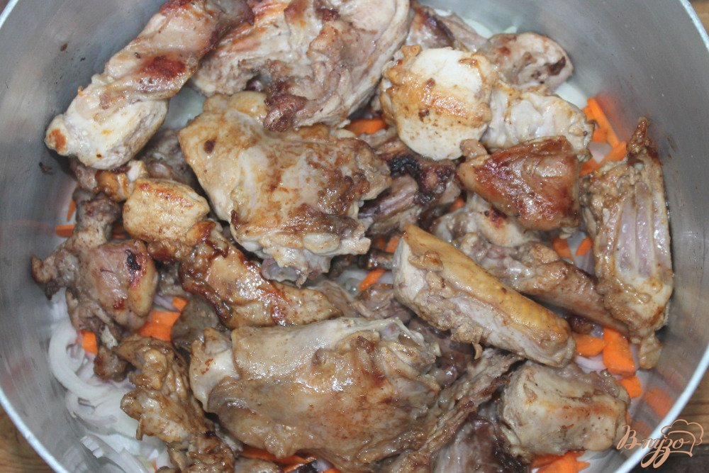 Кролик с овощами, яблоком и чесноком Кролик с овощами, яблоком и чесноком