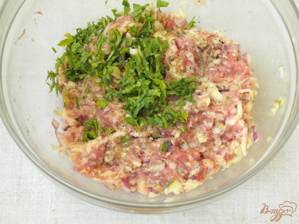 Мясные котлеты с кабачками Мясные котлеты с кабачками