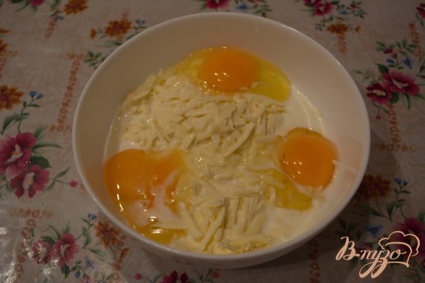 Ленивый пирог с сыром и яйцом Ленивый пирог с сыром и яйцом