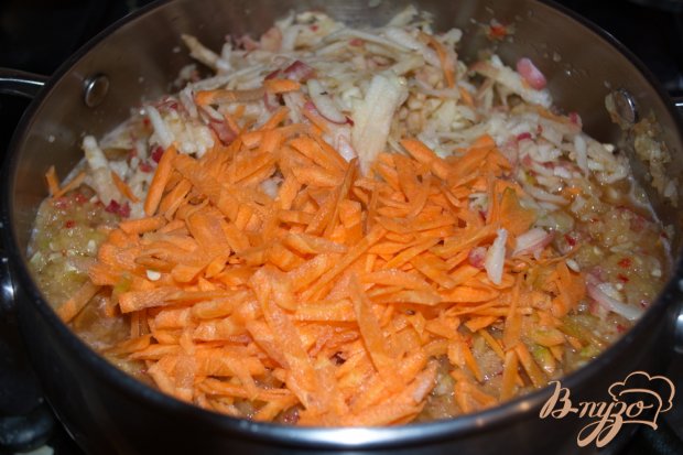 Аджика острая с кабачком, яблоком и помидором Аджика острая с кабачком, яблоком и помидором