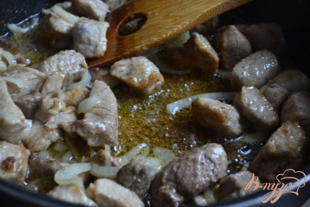 Тушеный картофель со свининой Тушеный картофель со свининой
