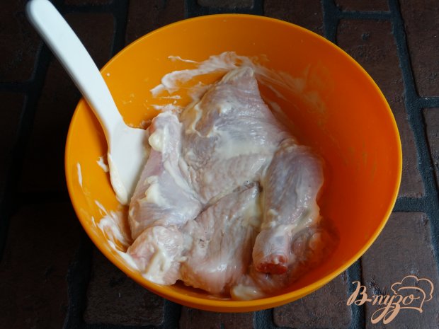 Рецепт Курица, запеченная с мандаринами и луком