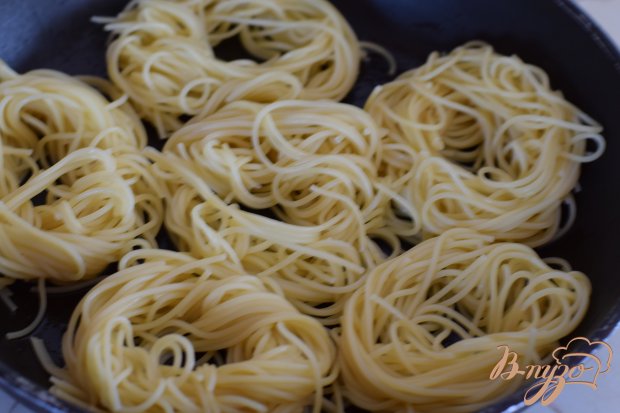 Мясные шарики в гнездах из спагетти Мясные шарики в гнездах из спагетти
