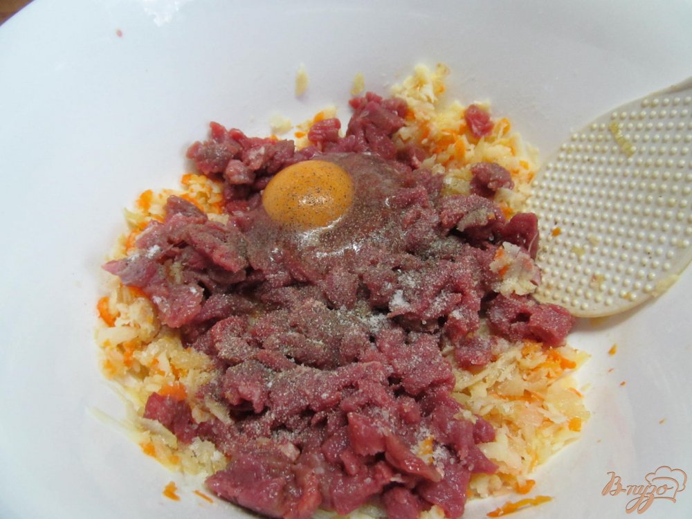 Котлеты из рубленной баранины с овощами Котлеты из рубленной баранины с овощами