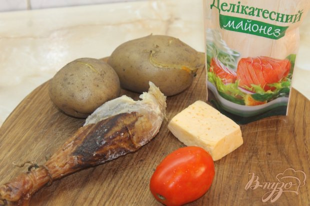 Рецепт Картофель с начинкой из помидора и копченого куриного мяса