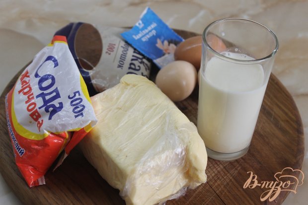 Рецепт Шоколадный торт с вареной сгущенкой и шоколадной глазурью