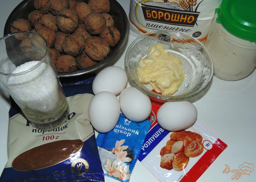 Рецепт Шоколадный пирог с орехами на сметанном тесте