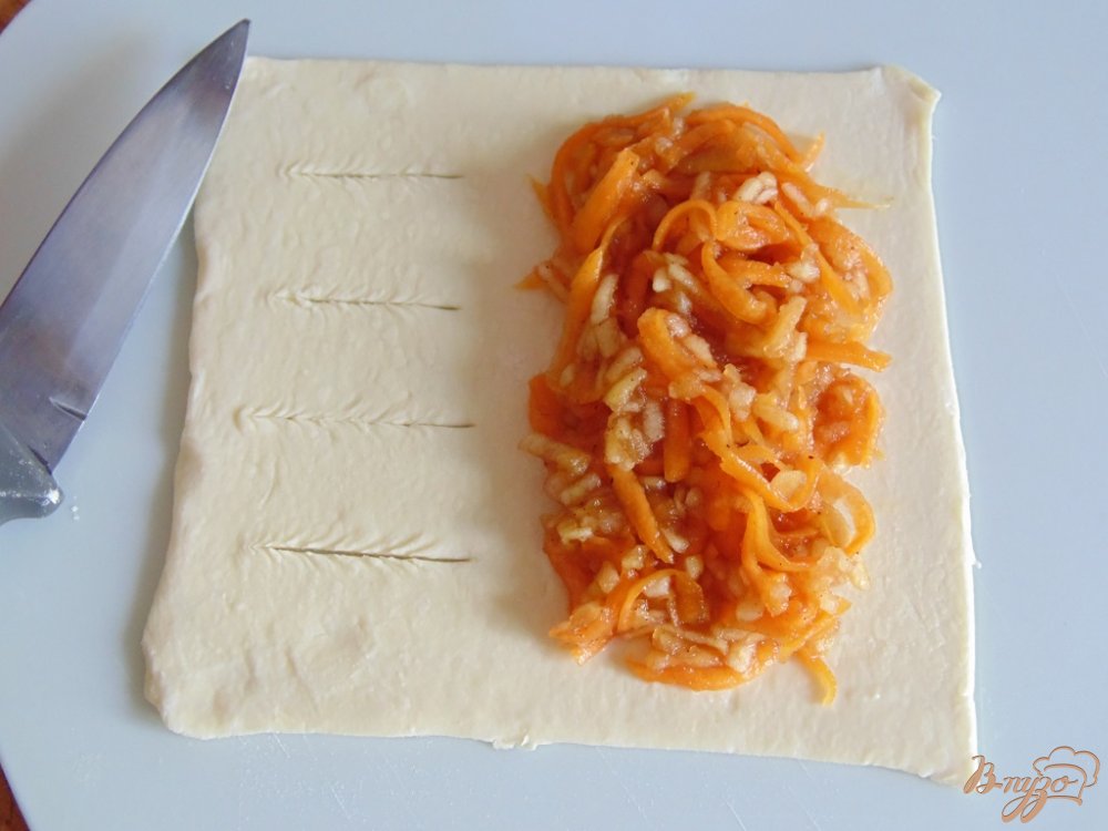 Слойки с тыквой и яблоком Слойки с тыквой и яблоком