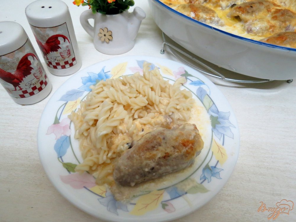 Крученики с грибами под сырной шапочкой Крученики с грибами под сырной шапочкой