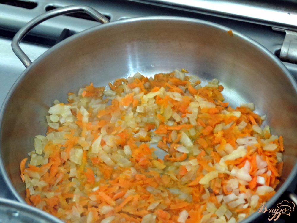 Суп с куриными желудочками, опятами с сырком Суп с куриными желудочками, опятами с сырком