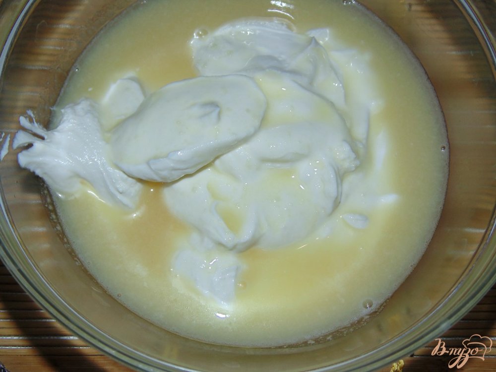 Творожный десерт с киви и бананом Творожный десерт с киви и бананом