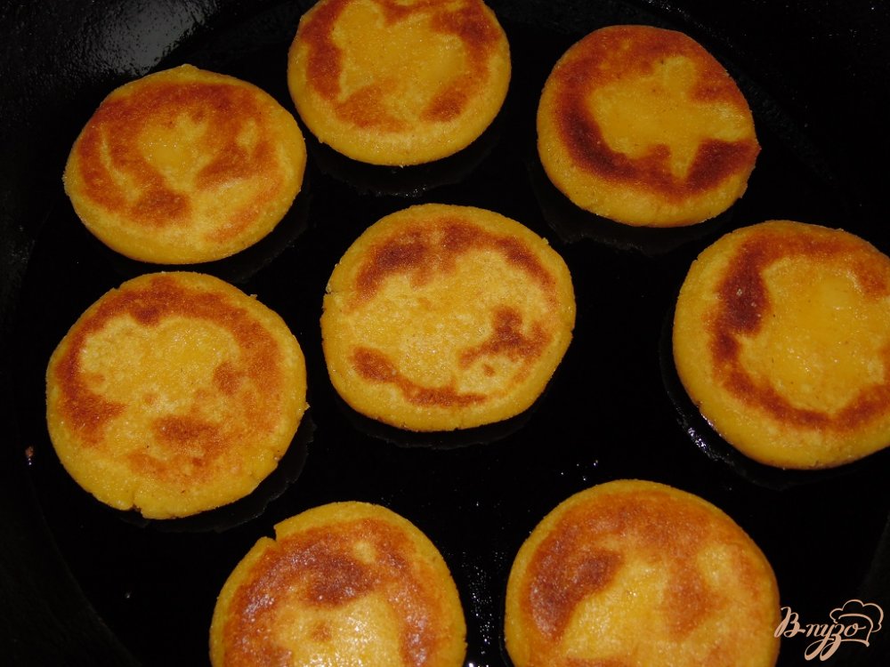 Кукурузные лепешки на молоке Кукурузные лепешки на молоке
