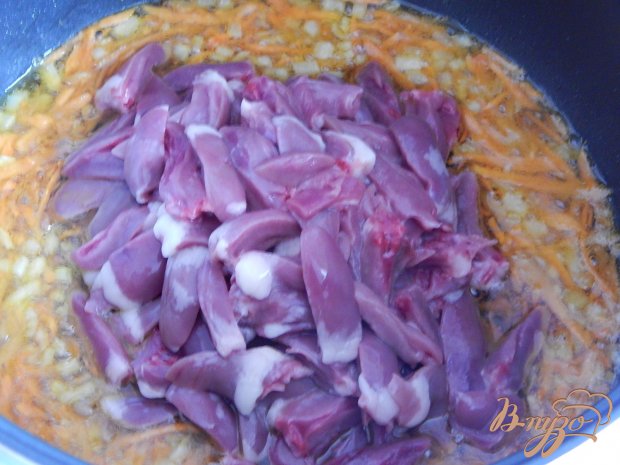 Куриные сердечки с рисом в мультиварке Куриные сердечки с рисом в мультиварке