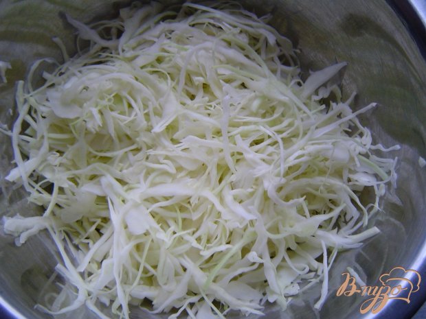 Рецепт Салат из капусты, помидоров и кукурузы