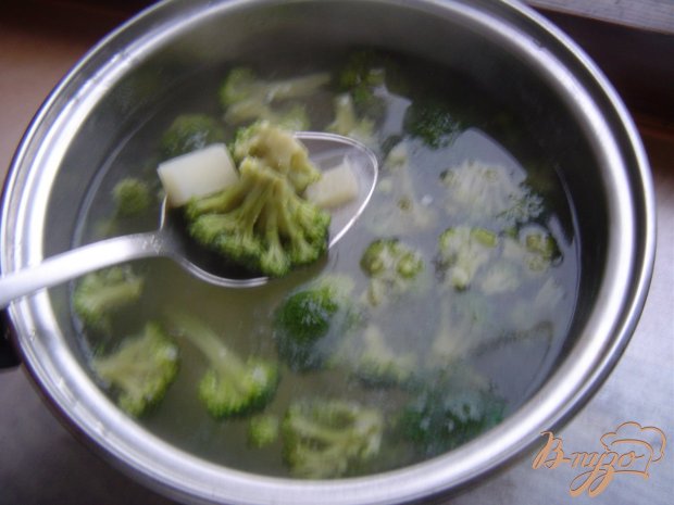 Суп с брокколи и кукурузой Суп с брокколи и кукурузой