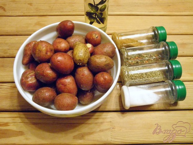 Картофель в духовке с травами Картофель в духовке с травами
