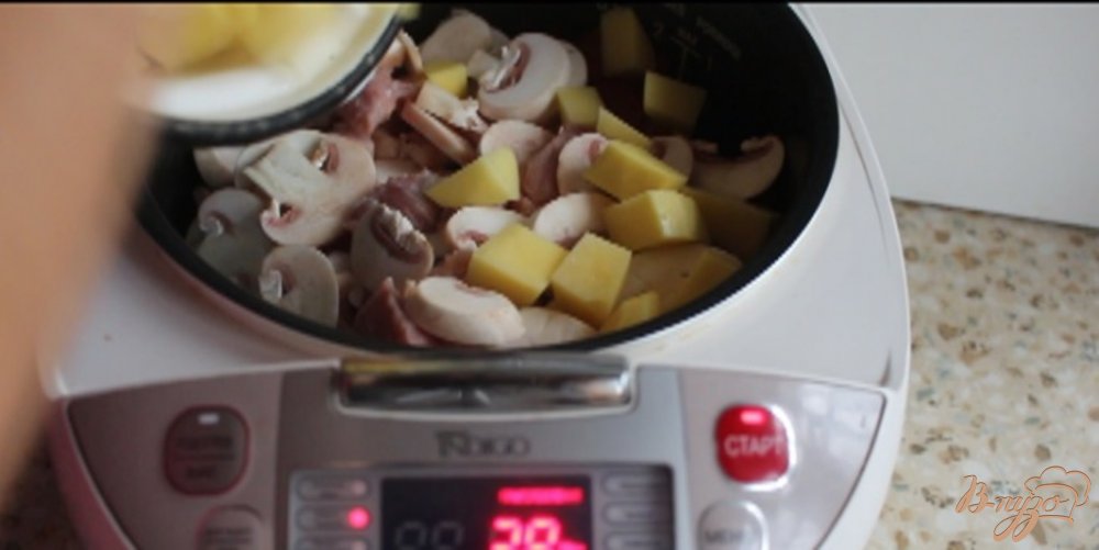 Мясо тушеное с овощами в мультиварке Мясо тушеное с овощами в мультиварке