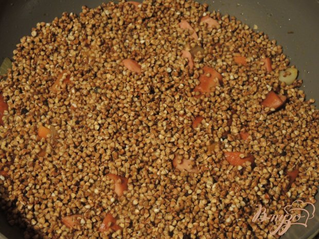 Греча с овощами и сосисками Греча с овощами и сосисками