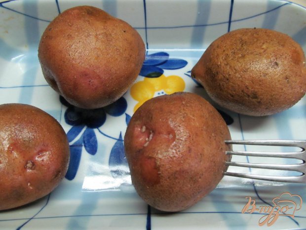 Запеченный картофель с фаршем Запеченный картофель с фаршем