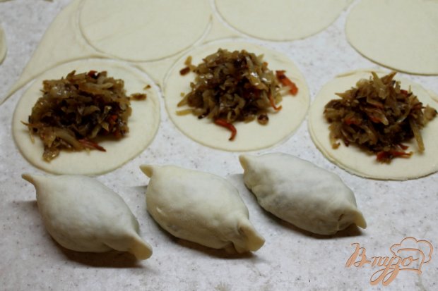 Пирожки с капустой Пирожки с капустой