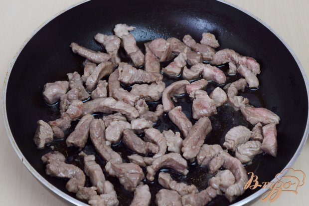 Мясо с томатно- сливочной подливой Мясо с томатно- сливочной подливой