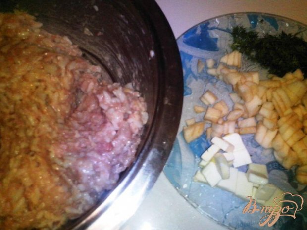 Тефтели из мяса индейки с яблочной начинкой Тефтели из мяса индейки с яблочной начинкой