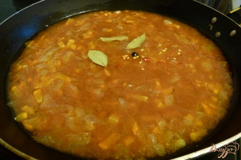 Голубцы с фаршем, шампиньонами и бурым рисом Голубцы с фаршем, шампиньонами и бурым рисом