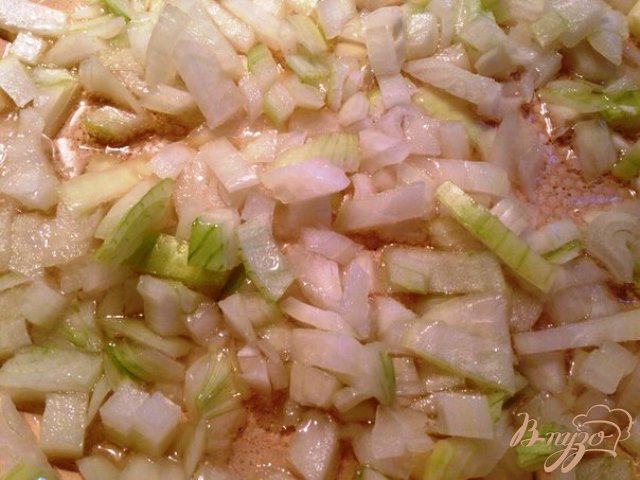 Спагетти с соусом из вяленых помидор и салями Спагетти с соусом из вяленых помидор и салями