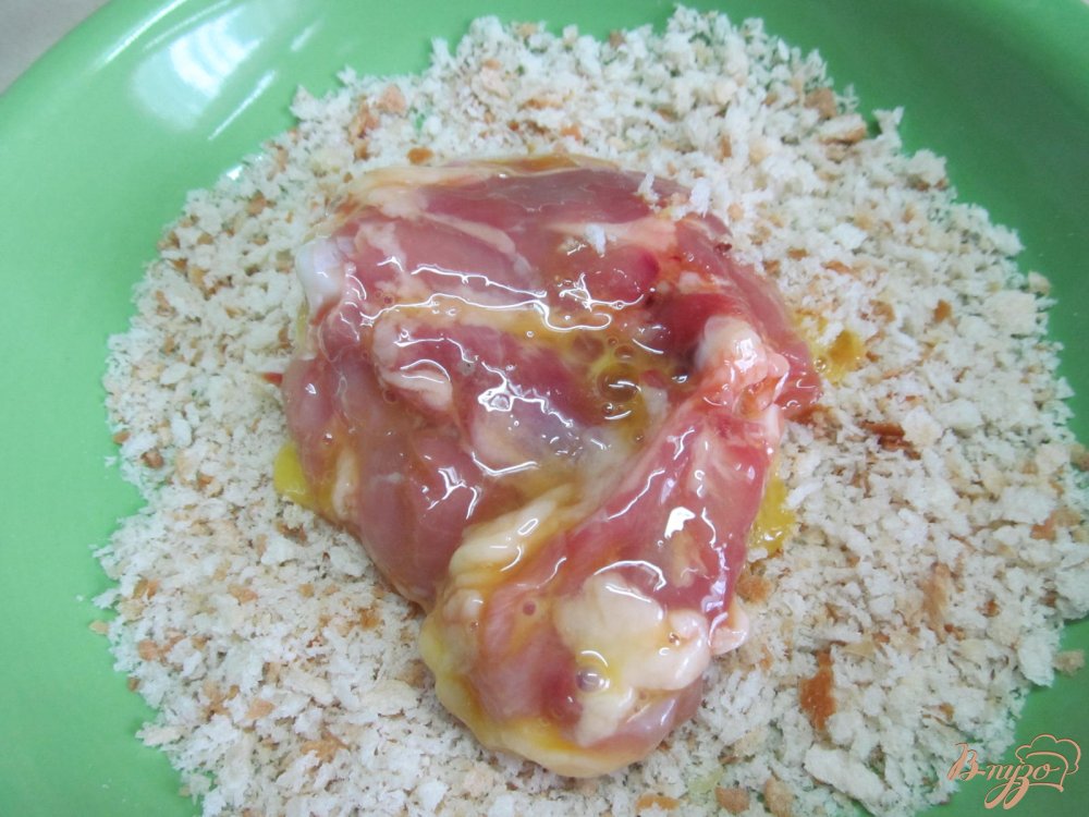 Курица в сухарях Курица в сухарях