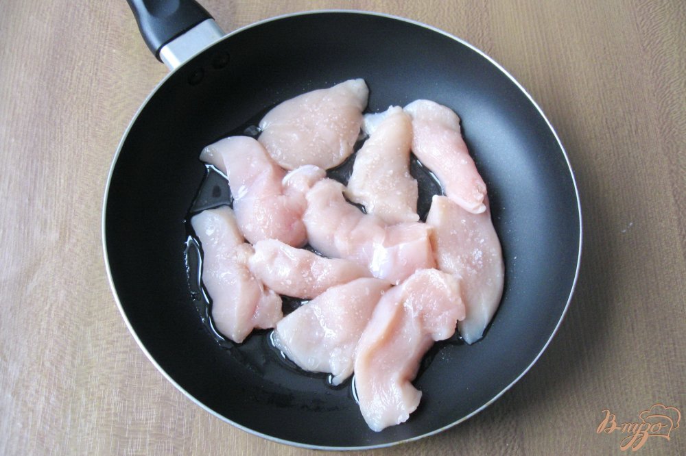 Куриная грудка по-нормандски Куриная грудка по-нормандски