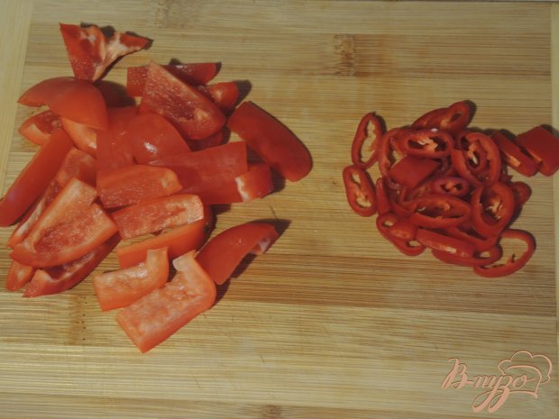 Зелёный карри с курицей Зелёный карри с курицей
