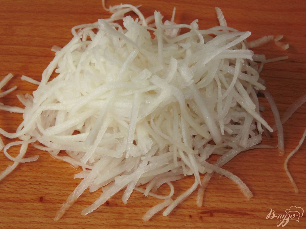 Салат из моркови, китайской редьки и дайкона Салат из моркови, китайской редьки и дайкона