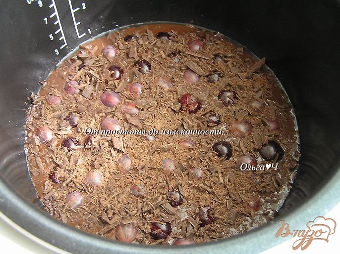 Шоколадный манник с крыжовником и вишней (в мульти) Шоколадный манник с крыжовником и вишней (в мульти)