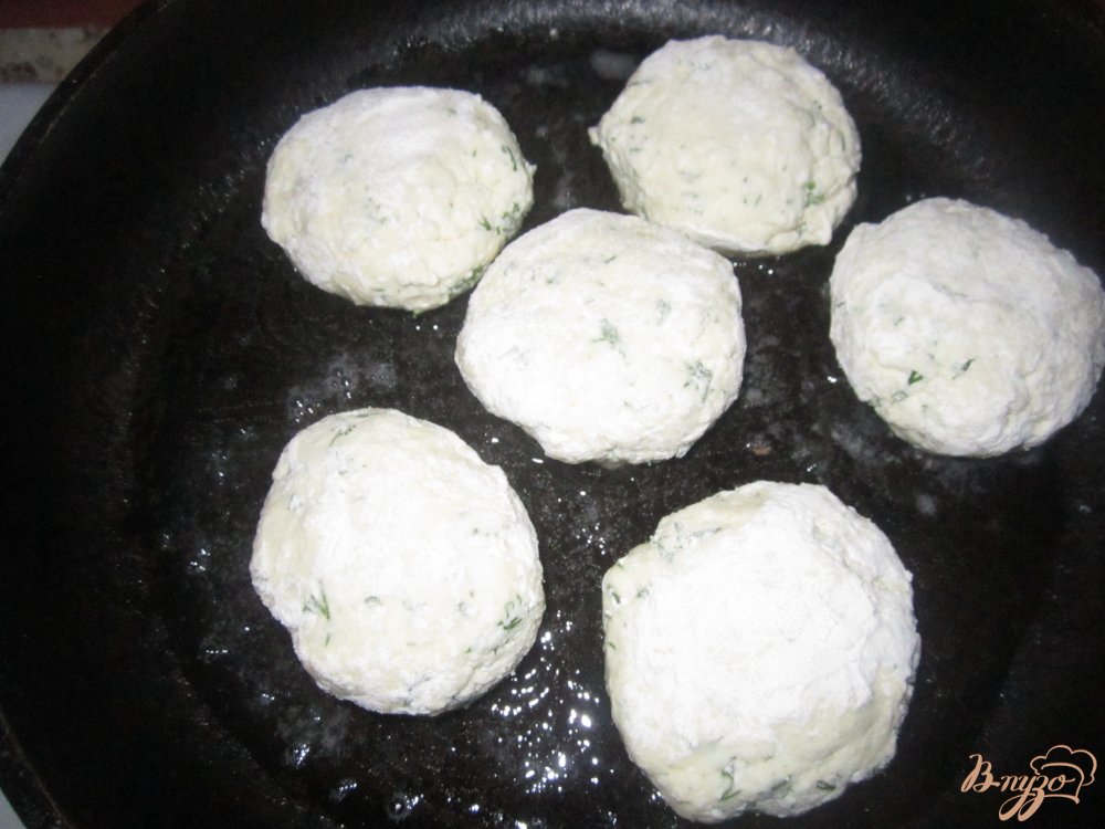 Сырники с укропом Сырники с укропом