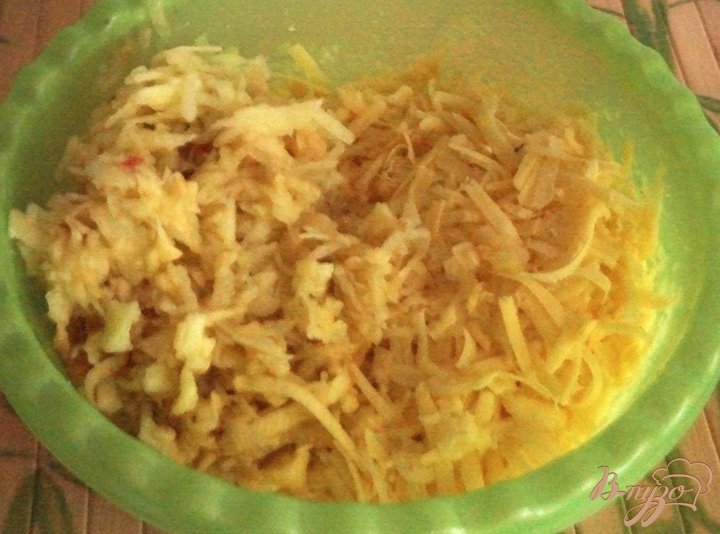 Яблочно-сырные кексы Яблочно-сырные кексы