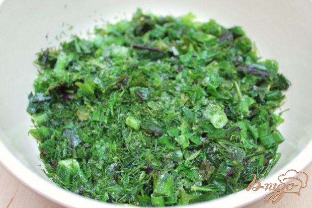 Салат из пекинской капусты с яйцом и чесноком Салат из пекинской капусты с яйцом и чесноком