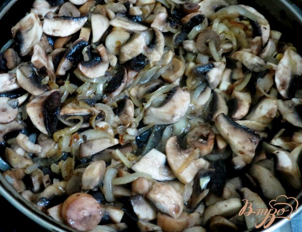Куриные сердечки с шампиньонами Куриные сердечки с шампиньонами