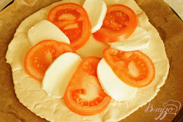 Закусочный торт Капрезе Закусочный торт Капрезе