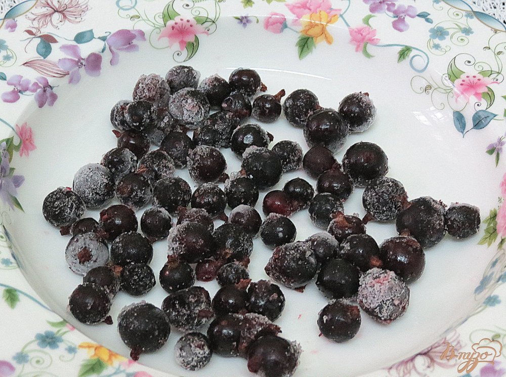 Кукурузная каша с черной смородиной Кукурузная каша с черной смородиной