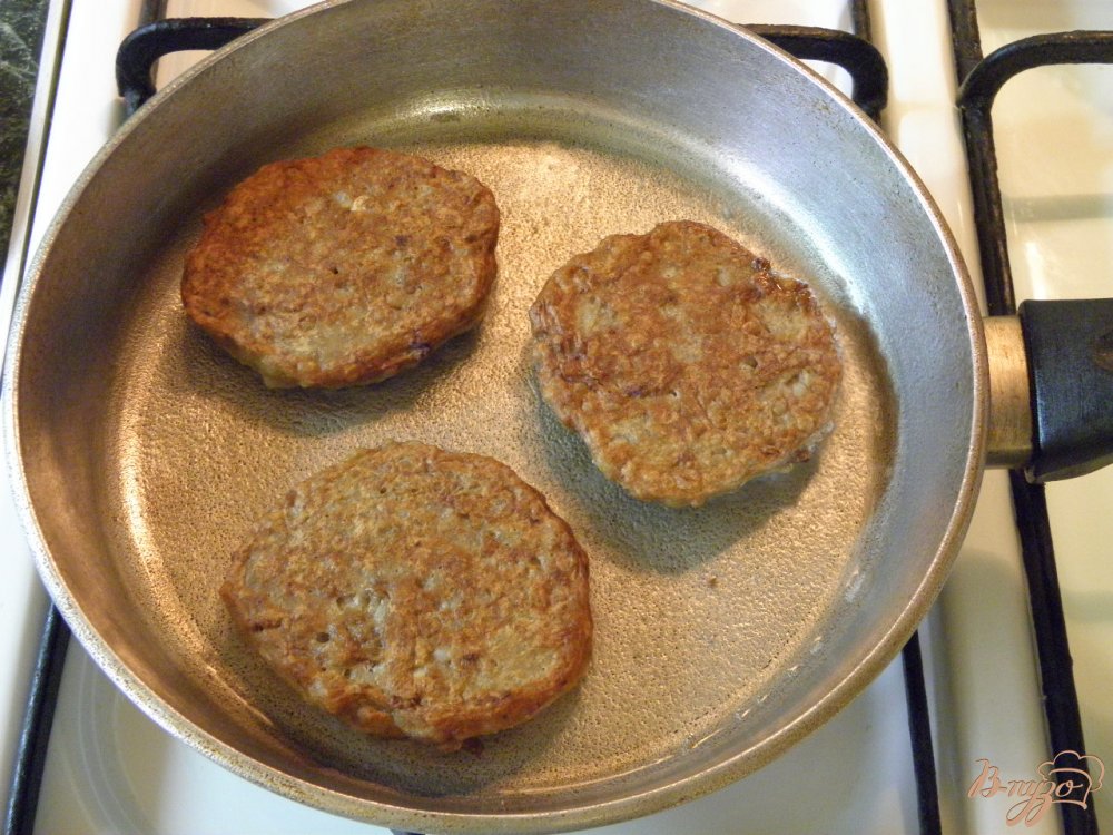 Печеночные котлетки с рисом Печеночные котлетки с рисом