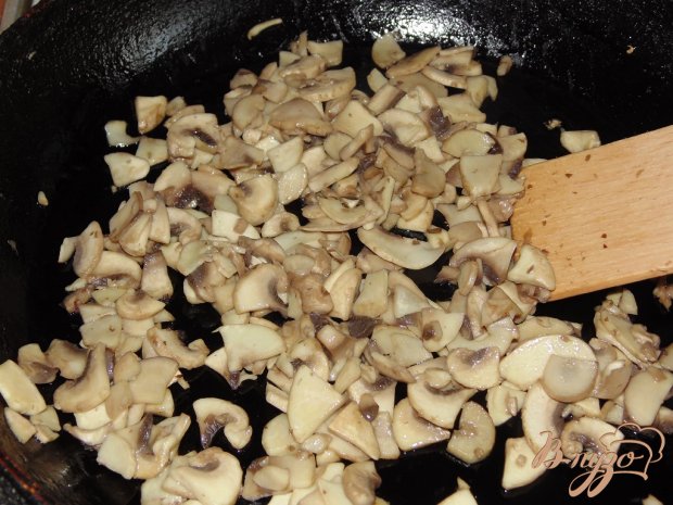 Котлеты из мяса индейки с шампиньонами Котлеты из мяса индейки с шампиньонами