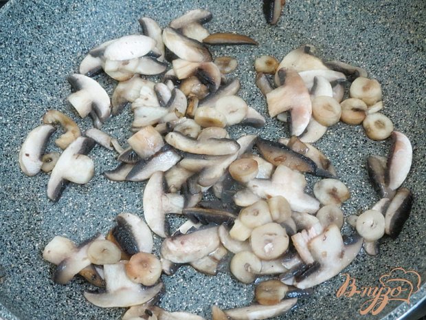 Салат из сыра, грибов и яиц Салат из сыра, грибов и яиц
