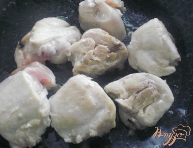 Курица тушеная с вешенками и фасолью Курица тушеная с вешенками и фасолью